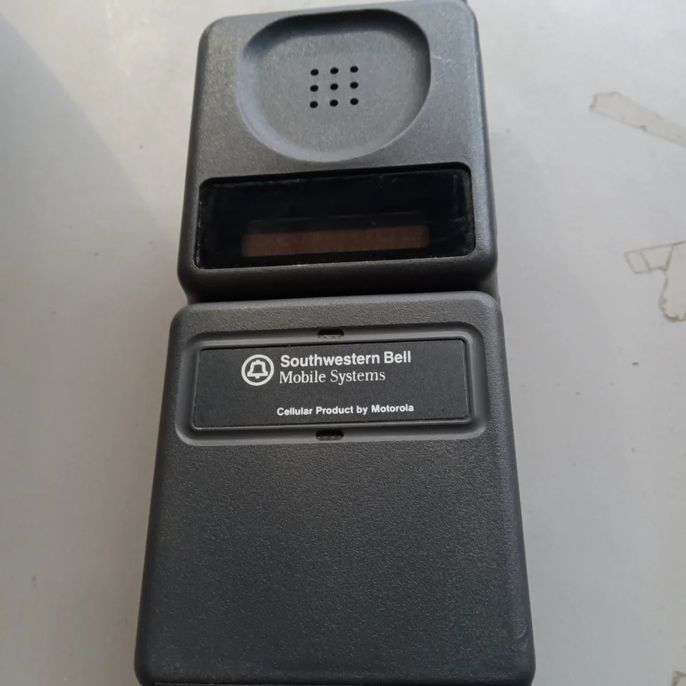 Southwestern Bell Mobile Systems Black Phone